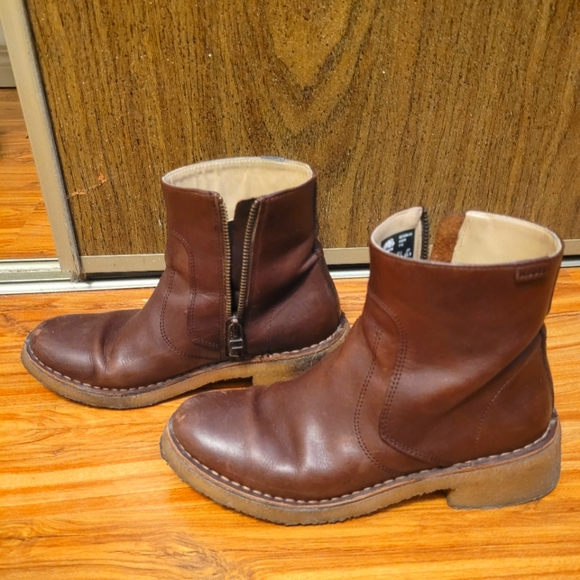 Roots women's leather boots size 6.5 - Picture 1 of 4